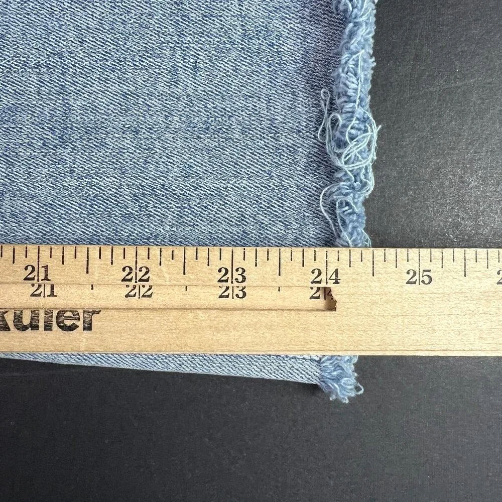 Pistola Jeans Womens Petite 26x24* Izzy Wide Leg Crop Blue Raw Hem Denim Tag 26P - Picture 12 of 16